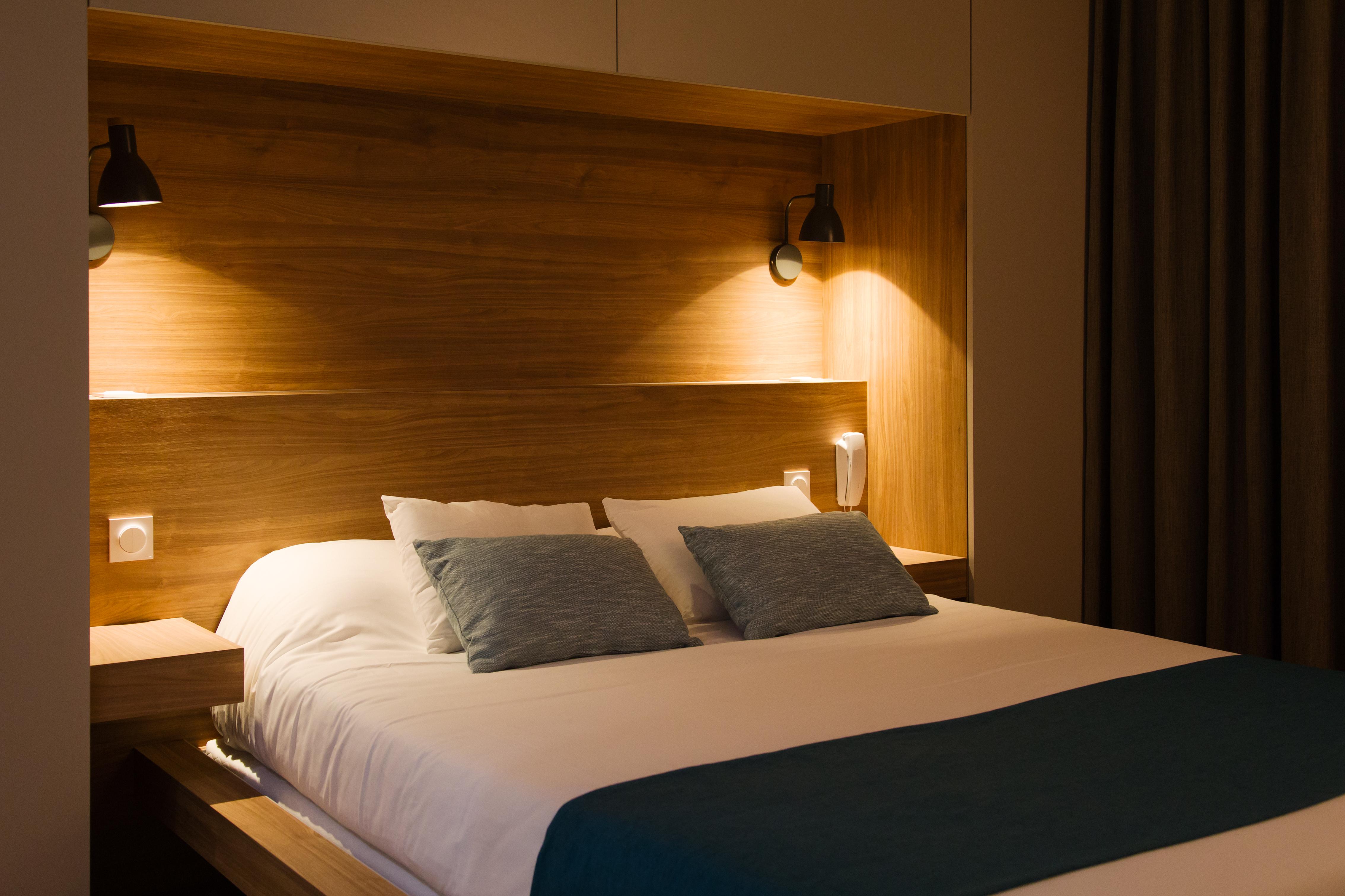 Kyriad Montpellier Est - Lunel Lunel  Ngoại thất bức ảnh