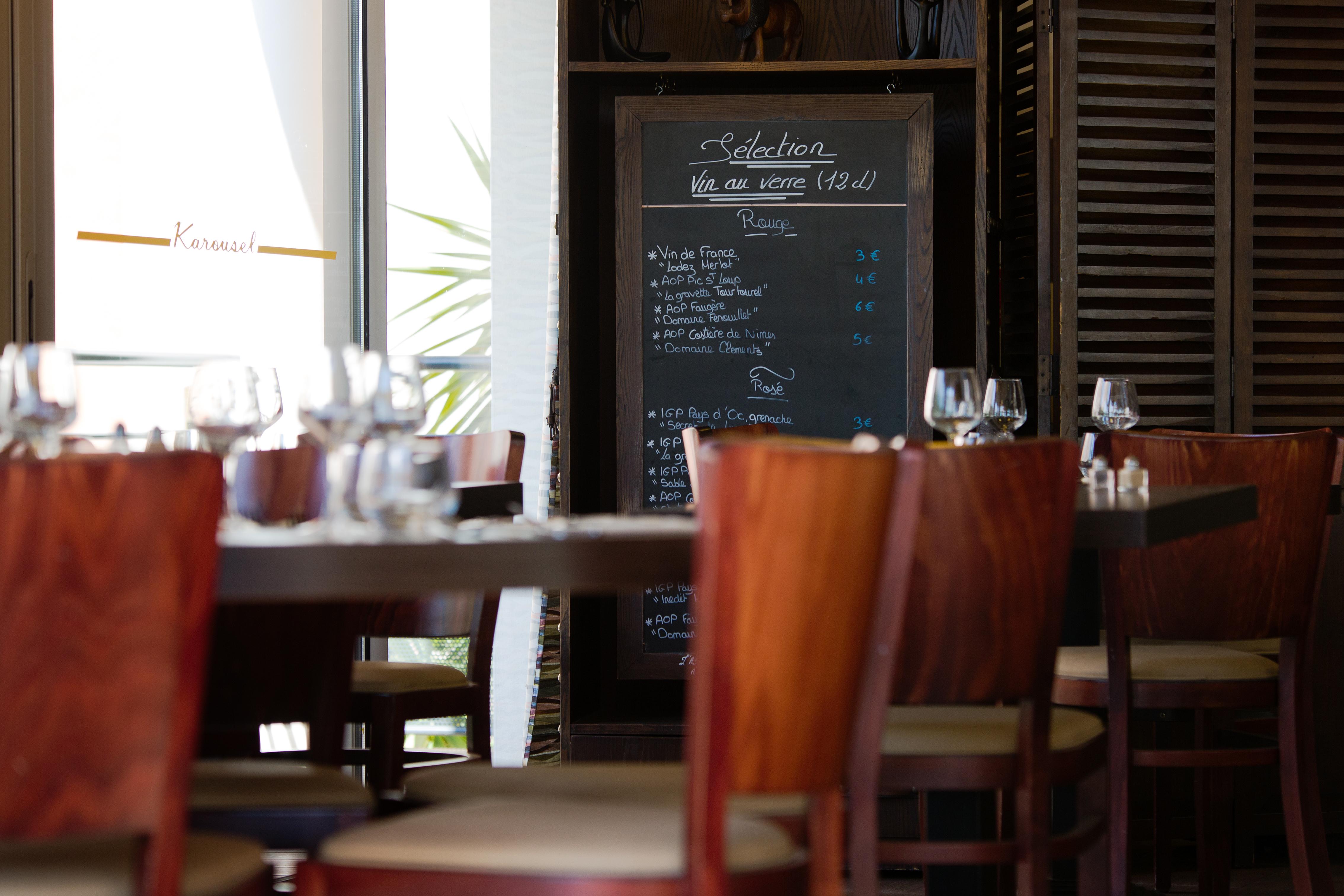 Kyriad Montpellier Est - Lunel Lunel  Ngoại thất bức ảnh
