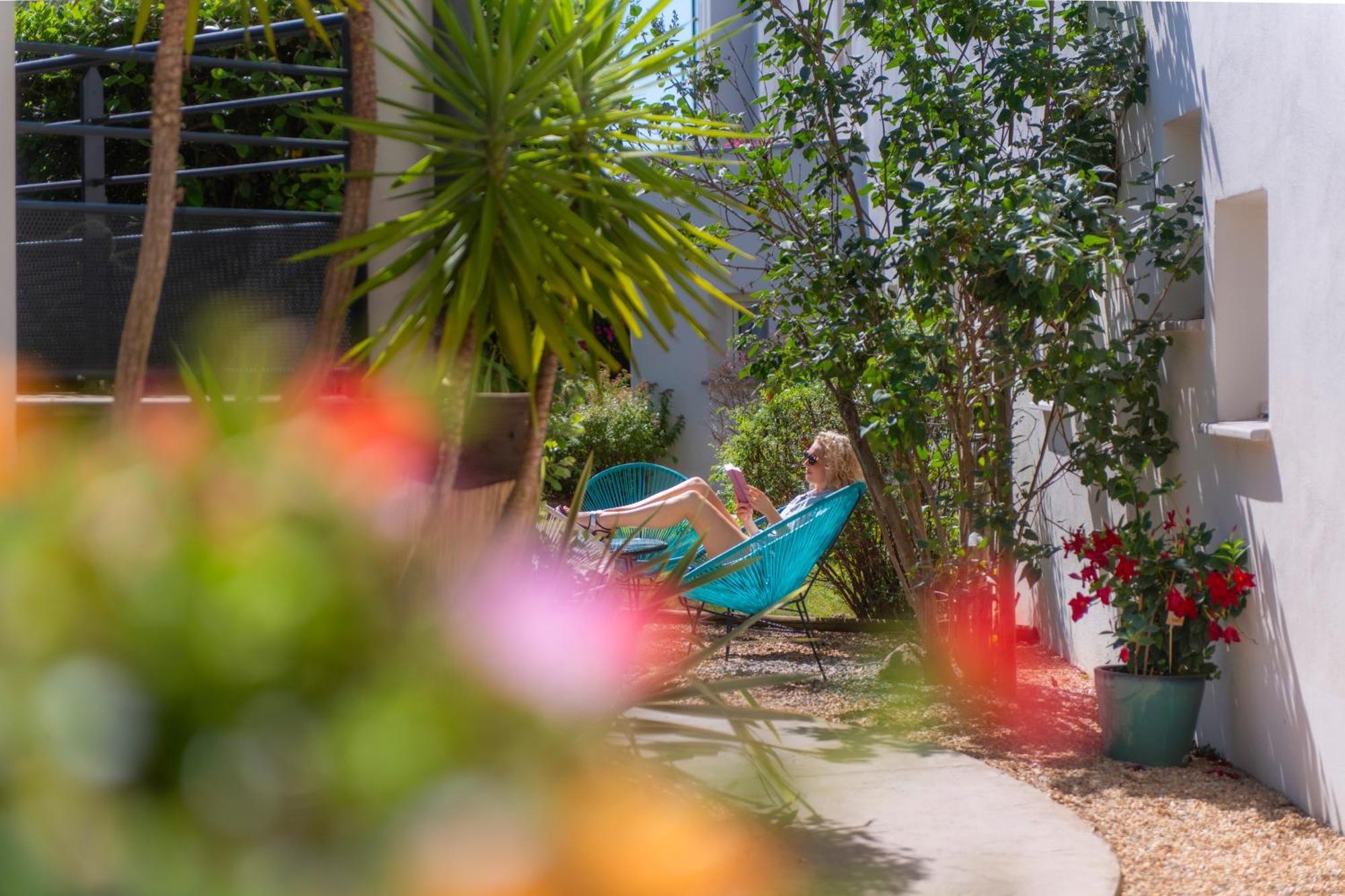 Kyriad Montpellier Est - Lunel Lunel  Ngoại thất bức ảnh