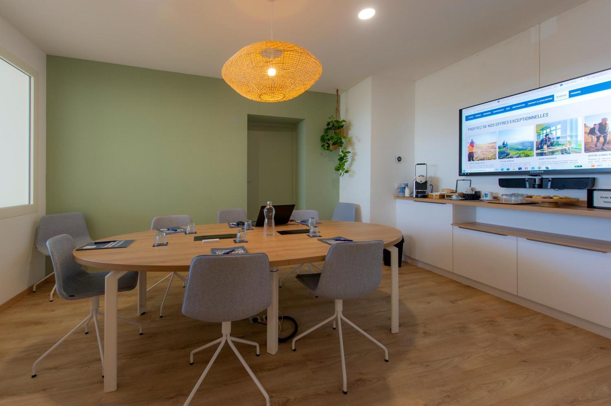 Kyriad Montpellier Est - Lunel Lunel  Ngoại thất bức ảnh
