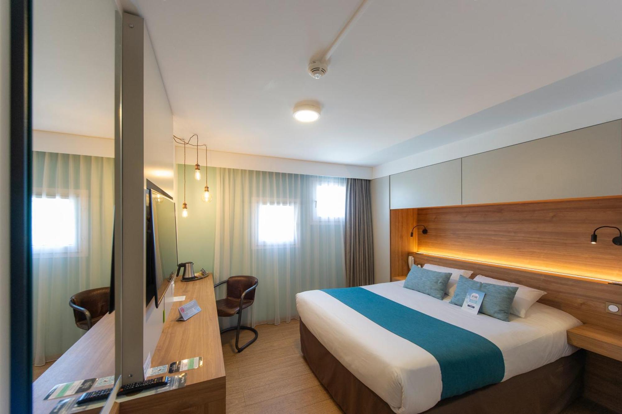 Kyriad Montpellier Est - Lunel Lunel  Ngoại thất bức ảnh